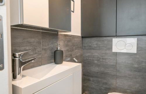 Paris Central 1 bedroom Apartment with AC - Foto 34