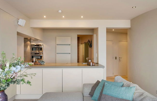 Unique Apartment With Sea-view Near the Center - Photo 26