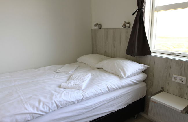 Aurora Cabins - Photo 10