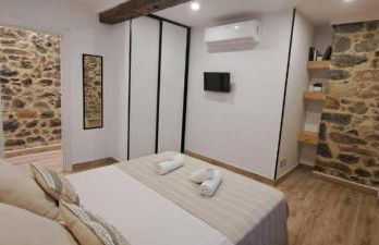 El patio, apartamento en casco histórico con vistas a la iglesia - Photo 7