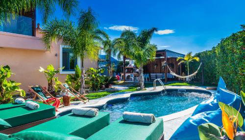 Antonakis Villa Secret Pool & Hot Tub Hideaway - Foto 2, Garden