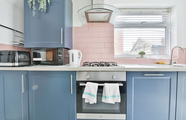 3 Bed House with Private Parking - Foto 23