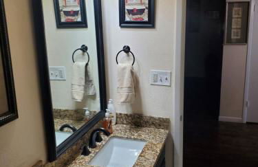 Lakeside Lake Biltmore Village Condo - Photo 23