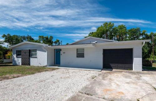 Cruise Haven with Pool, 15 Min to Port Canav & Beach - Foto 35