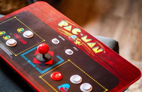 Hot Tub N64 Mins to Downtown Sleeps 8 - Foto 56