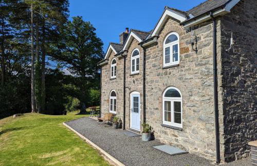 3 Bed in Llangadfan oc-wae284 - Photo 1