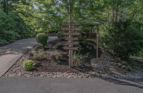 Smoke Rise Barn · Great Lake Front, Large Dock, 4bdrm, Pool Table - Foto 37