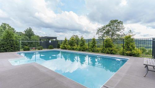 Serenity Ridge 6 Br Sleeps 16 Pool Hot Tub - Foto 3