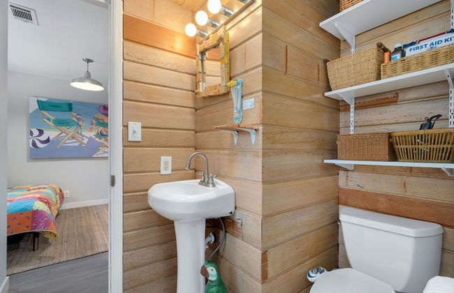 Old Town Retreat w/ Vintage Flair Near Csu, Bikes! - Photo 18