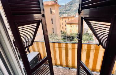 Rossella Apartment - 5 terre near the central station - Photo 5