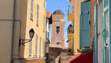 CHARMING APARTMENT NEAR THE BEACH - Photo 1