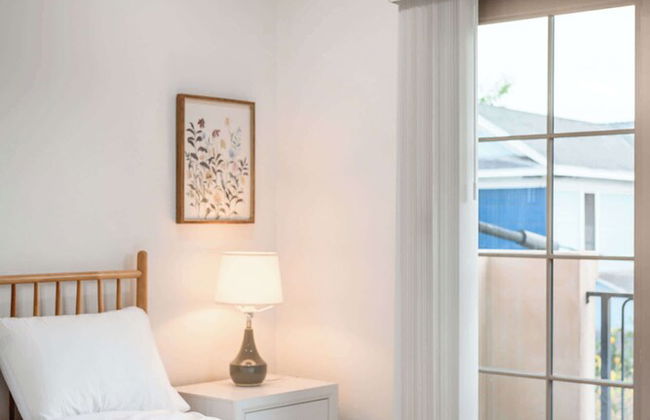 Not Affected by the Fire/modern Spacious Home With Parking & Fully Equipped Kitchen #3 - Foto 11