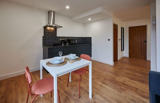 Host & Stay Balcony Room, Sevenstay Apartments - Foto 27