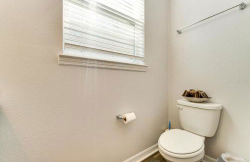 Pool Access Family Gem with Views in St Cloud! - Foto 12