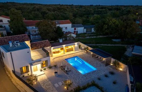 Awesome Home In Kanfanar - Foto 9