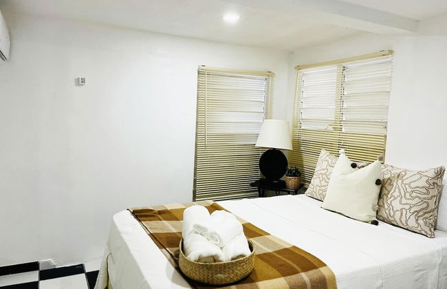 Janer House - Photo 20