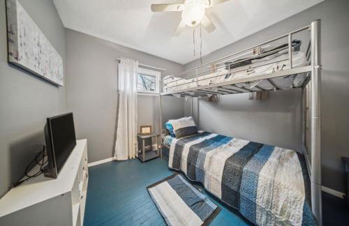 Blue Bayou Cozy in South Cleveland - Foto 9