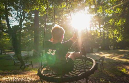 Lakefront Emerald Point wfirepit & kayaks - Foto 45