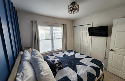 The Bay House- New Kitchen & Updates! An AC Vibe!! - Foto 36