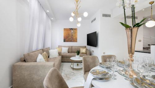 Castello Luxury Residence with Private Jacuzzi - Foto 3