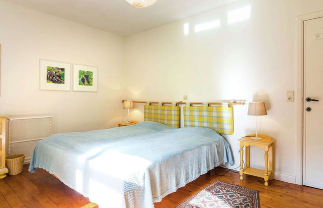 Mansion in Beauplateau Near Forest - Photo 13