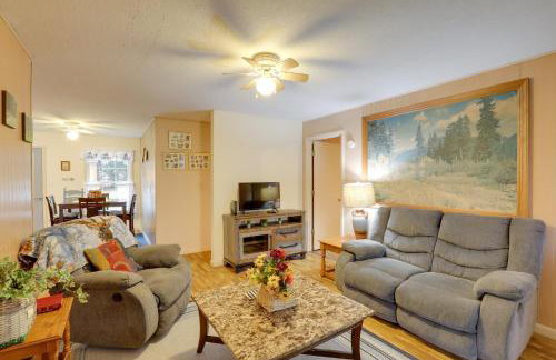 Riverside Country Cabin! Hot Springs Getaway - Foto 3