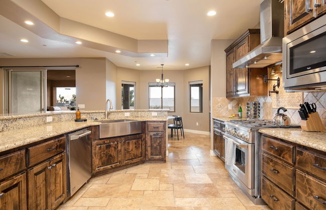 Gambel by Avantstayjtree Escape w/ Entertainers Yard, & Firepit, 3000sf - Foto 8