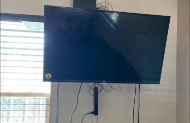 Charming Casita all too yourself near Midtown, Train and Freeway - Photo 14