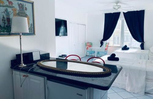 Beachfront Ocean Dr white sand paradise SoBe 311 - Foto 11