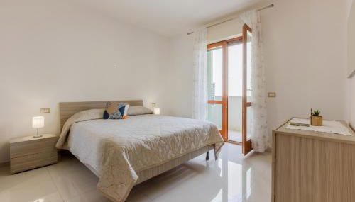 GuestHost - Bright Apartment X4 with Terrace! - Foto 2