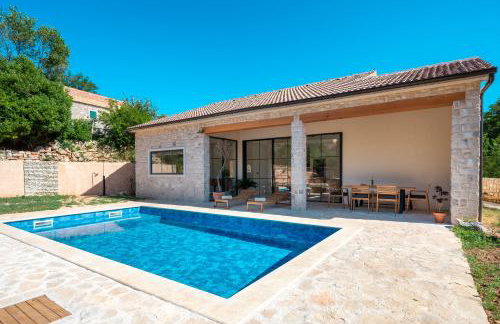 Three Little Birds - Foto 30