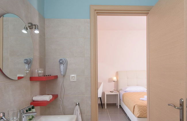 Marjorie Villa - Photo 11