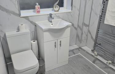 House 5 Minutes from Sefton Park - Foto 11