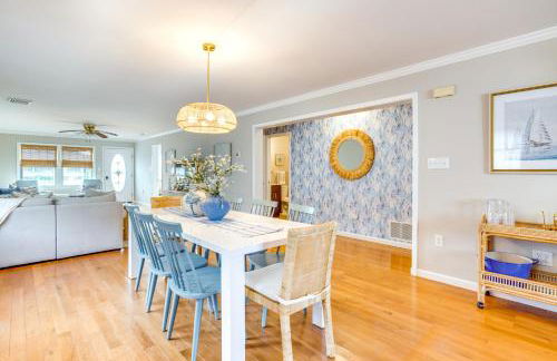 Walk to Brigantine Beach Home with BBQ and Yard - Foto 2