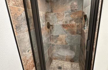 Basement Bliss: Cozy Getaway - Foto 10