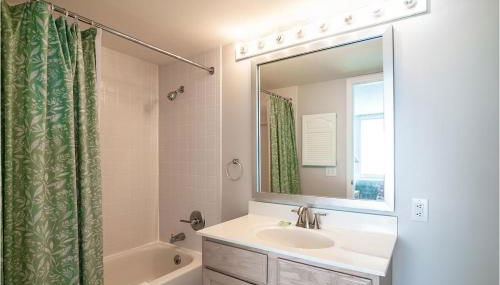 Beachside Paradise 3BR Panoramic Ocean Views - Foto 5