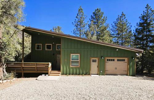 Bearly Connected, a brand new cabin in the woods - Foto 1