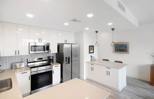 Luxury Condo Living on Sarasota Bay, Minutes From Downtown - Foto 43