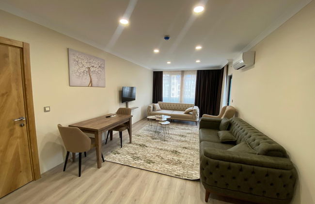 Rena Grand Residence & Suite - Photo 12