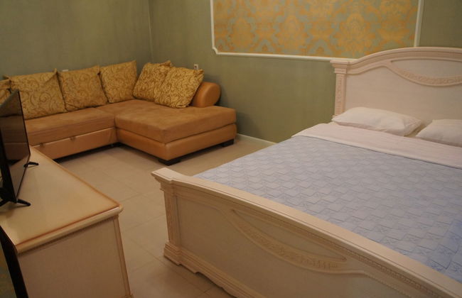 Hotel in Apartment Irkutsk - Photo 34