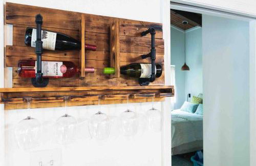 Romantic Retreat, Relax at Hot-tub, Indoor & Outdoor shower, firepit, 5 min to Hawaii Volcano park - Foto 21