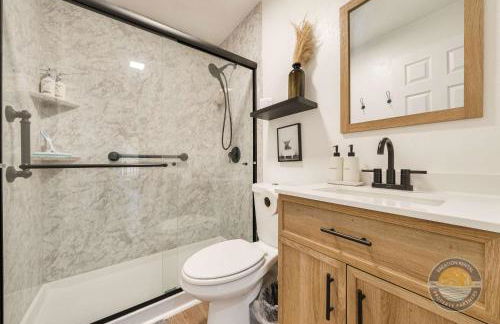 New Pet-Friendly Lake Geneva Escape - Foto 17