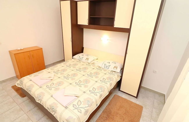 Apartments Radojkovic Lumbarda - Comfort Two Bedroom Apartment With Terrace and Sea View - Foto 5