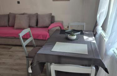 Leona's paradise - Photo 25