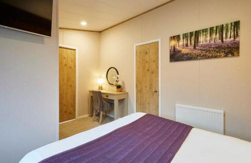 Waters Edge Lodge with Hot Tub - Foto 20