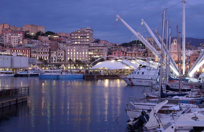 Modern and Cosy Apartment in Genoa, Italy - Foto 10