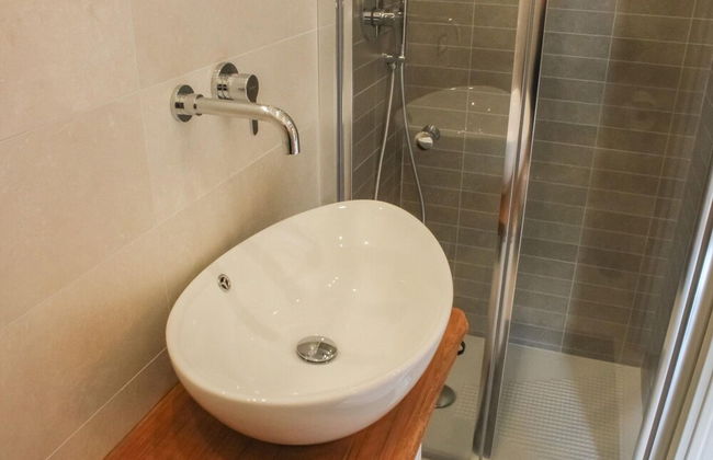 Apartment in Casola Near Torre di Casola - Foto 9