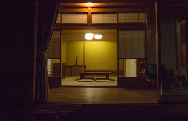 SUKIYA-zukuri Suehiro House - Photo 13