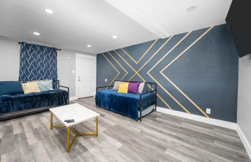 Classy and Chic 2BR Home near Galleria - Foto 14