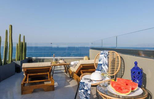 Hersonissos Beach Front Suites - Photo 16